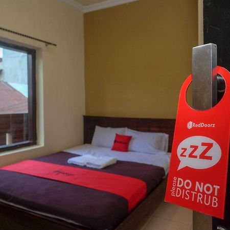 Reddoorz At Hotel Rich Parepare Near Pantai Mattirotasi 外观 照片