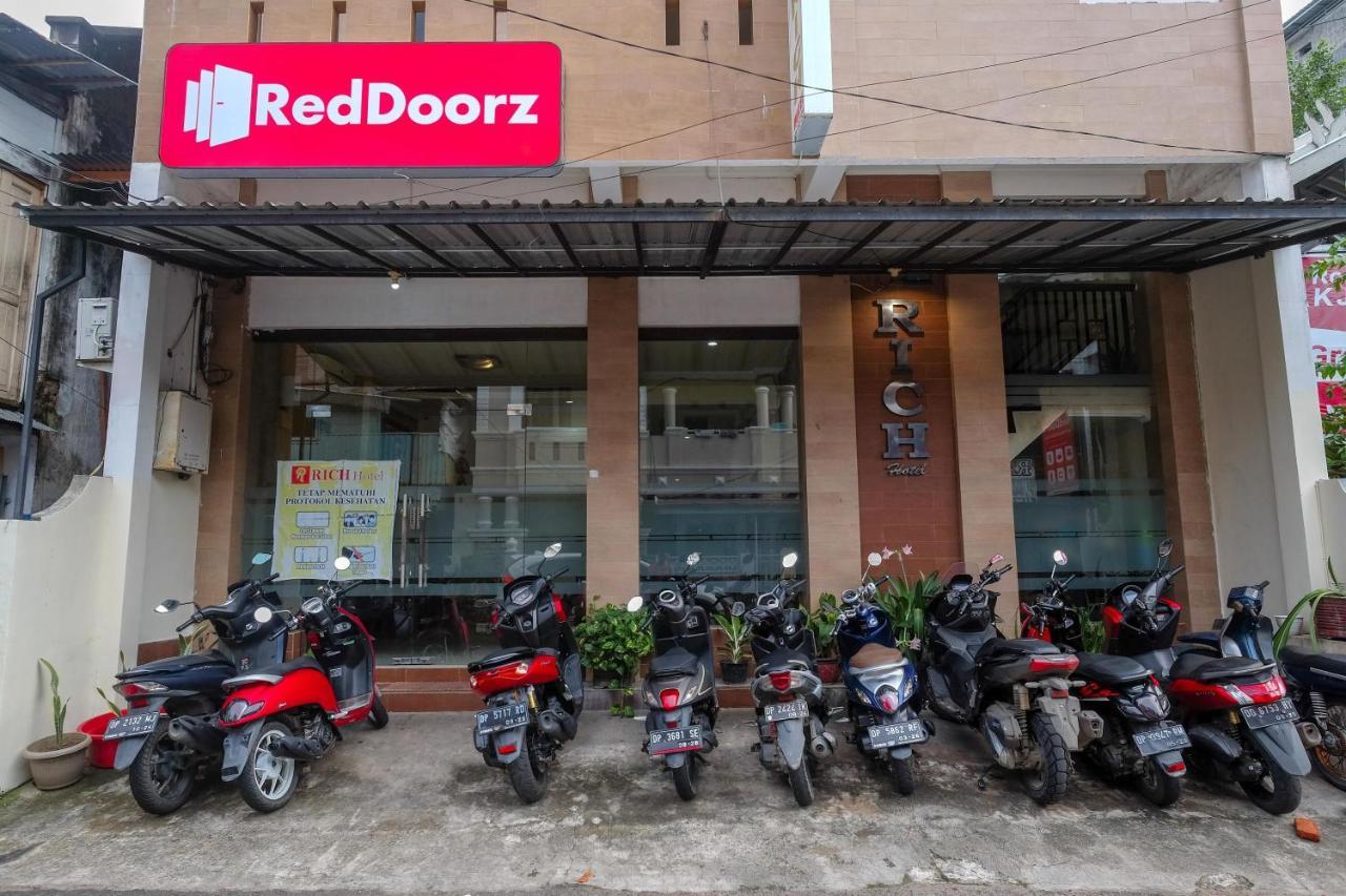 Reddoorz At Hotel Rich Parepare Near Pantai Mattirotasi 外观 照片