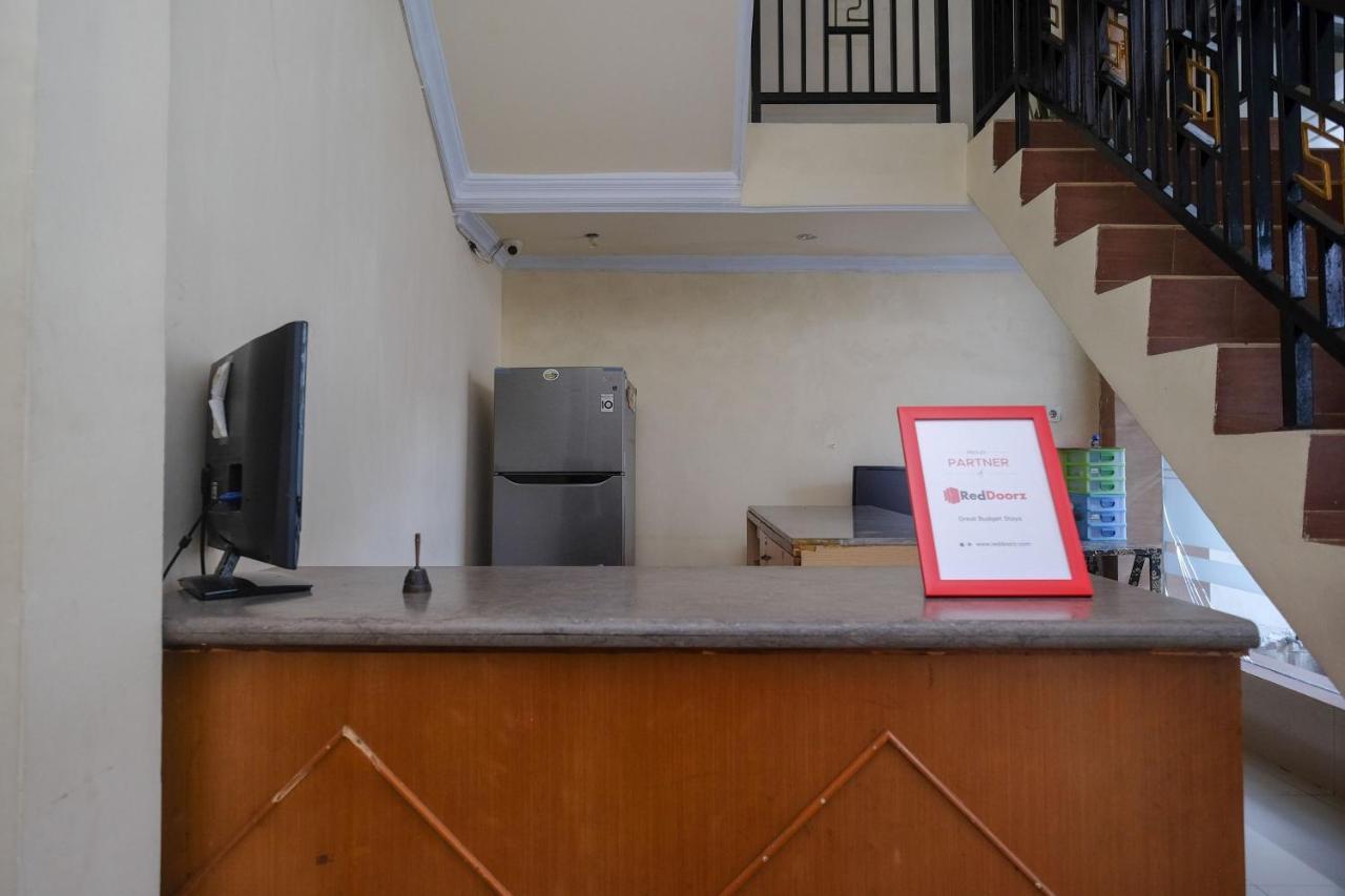Reddoorz At Hotel Rich Parepare Near Pantai Mattirotasi 外观 照片